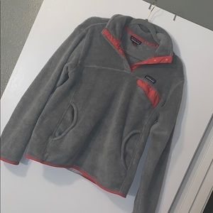Woman’s Patagonia pullover